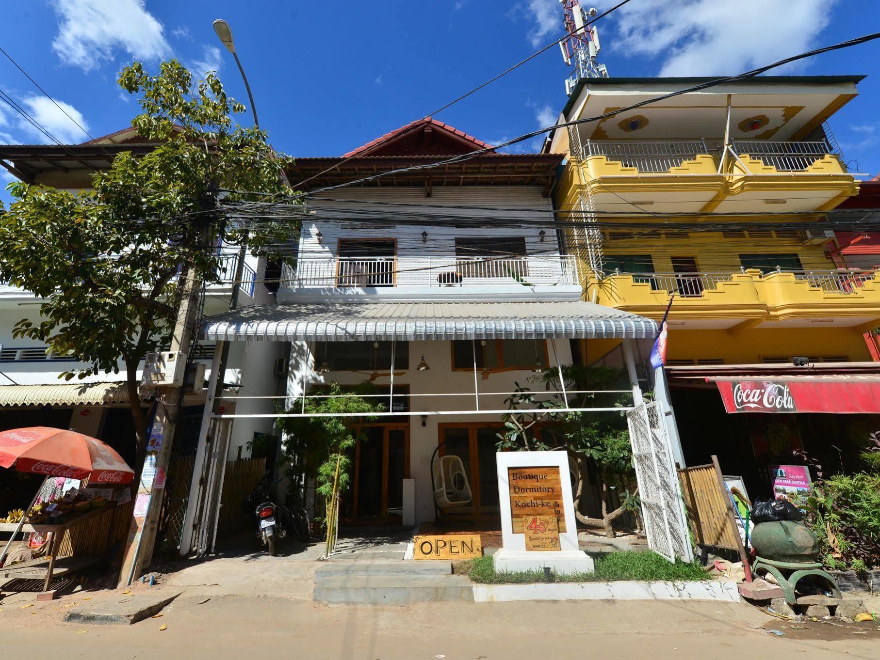 Boutique Dormitory Kochi-Ke Siem Reap Exterior photo