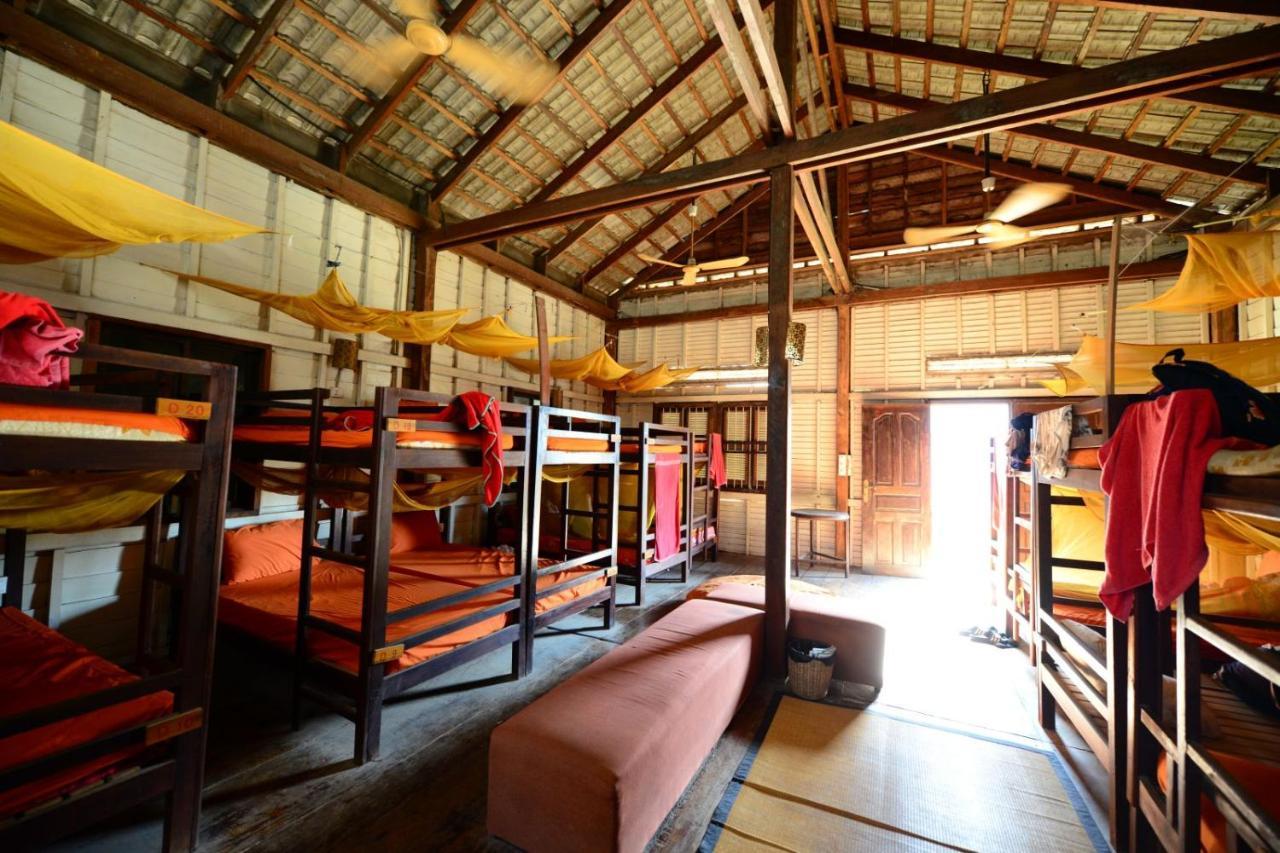 Boutique Dormitory Kochi-Ke Siem Reap Exterior photo