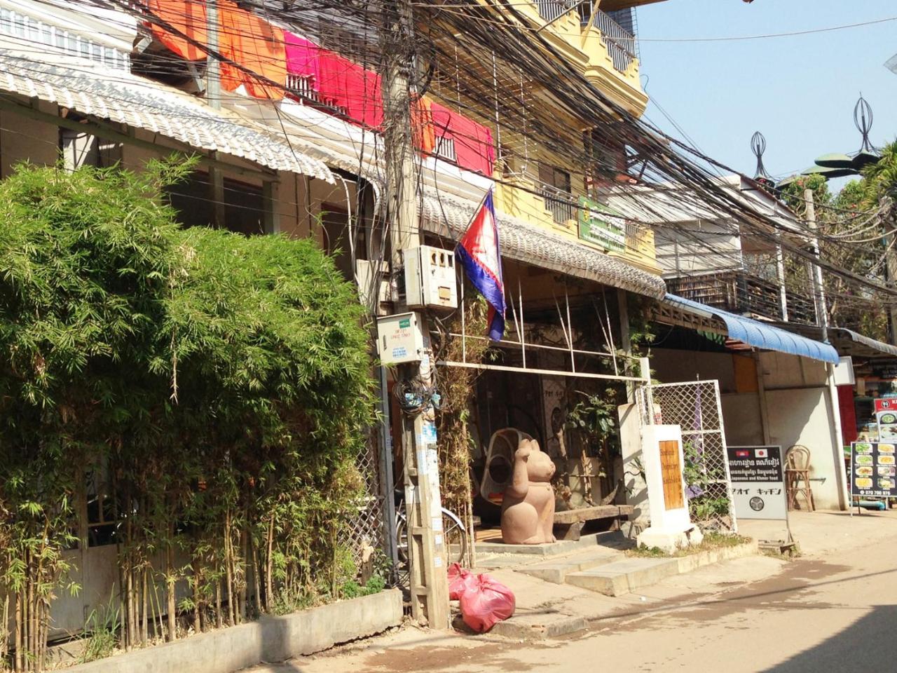 Boutique Dormitory Kochi-Ke Siem Reap Exterior photo