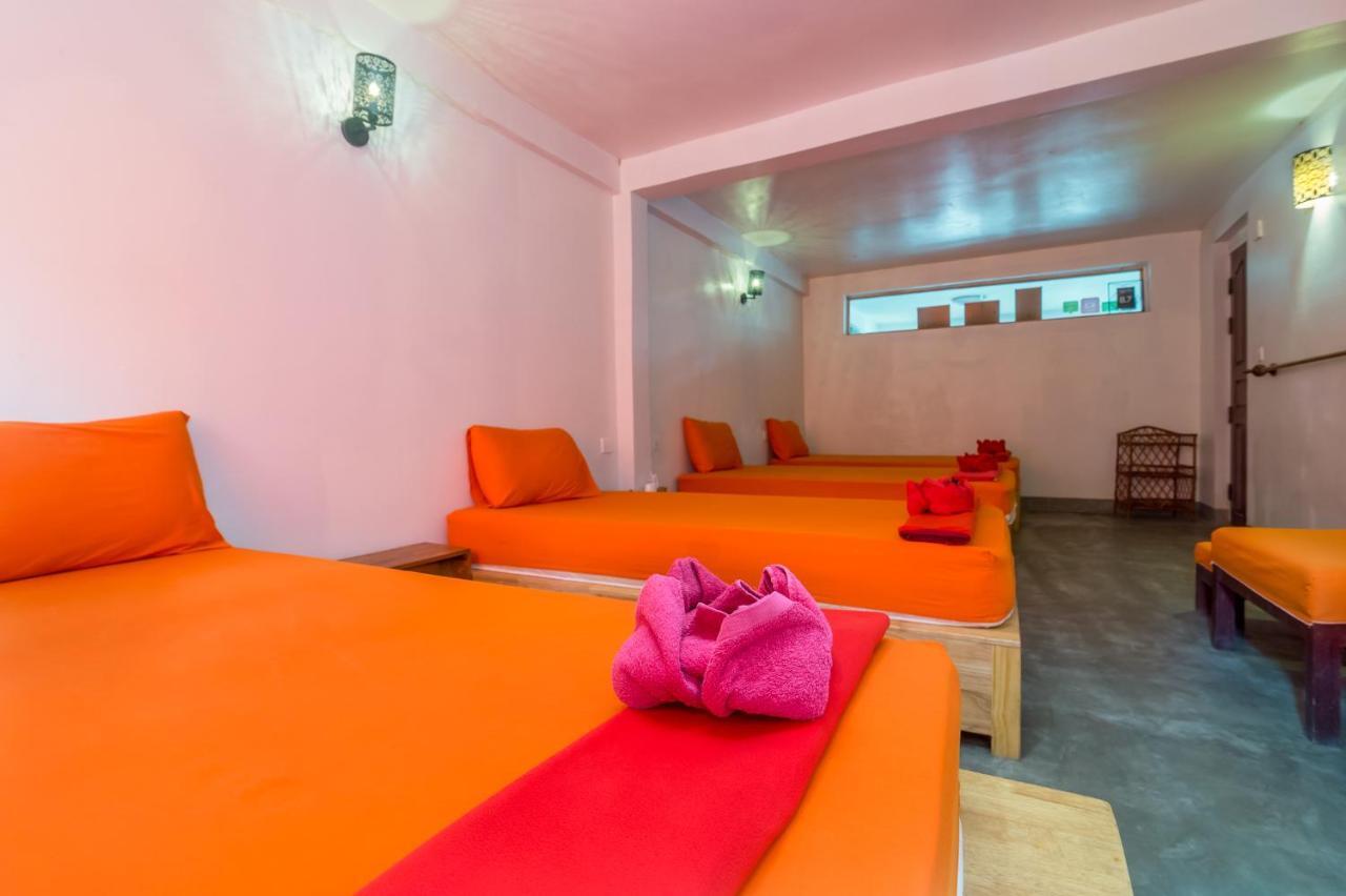 Boutique Dormitory Kochi-Ke Siem Reap Exterior photo