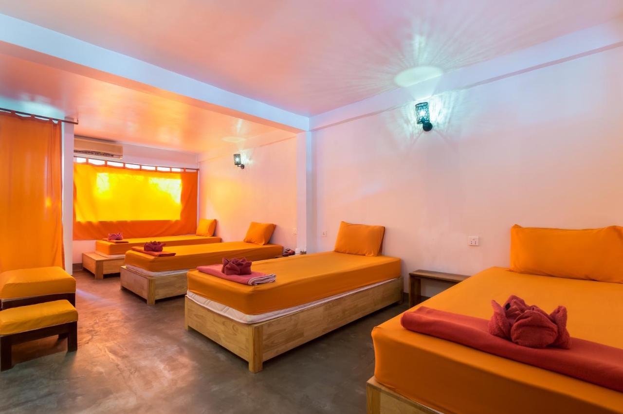Boutique Dormitory Kochi-Ke Siem Reap Exterior photo